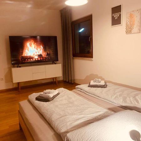 Felix Living 4, Modern & Cozy 2 Zimmer Wohnung, Balkon, Parkplatz 살츠베그 외부 사진